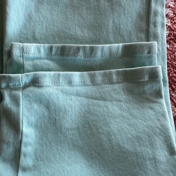 Gloria Vanderbilt Women’s Jeans - Picture 11 of 16